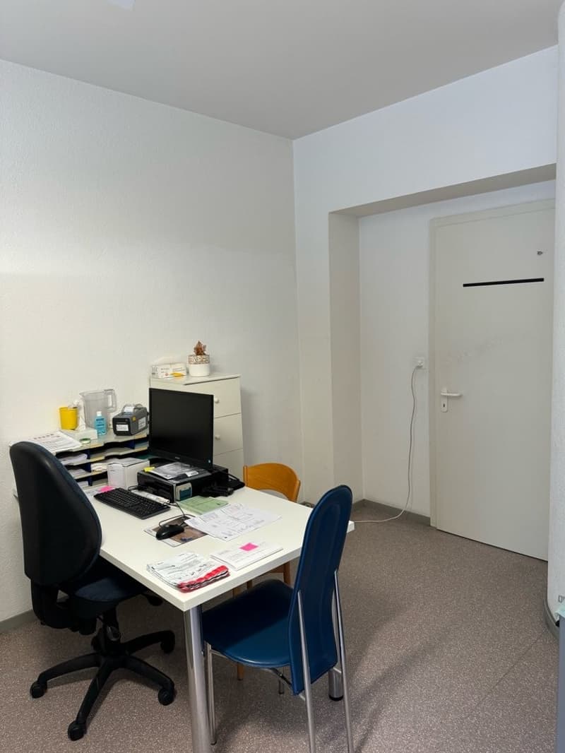 Salle_de_consultation_2.jpg