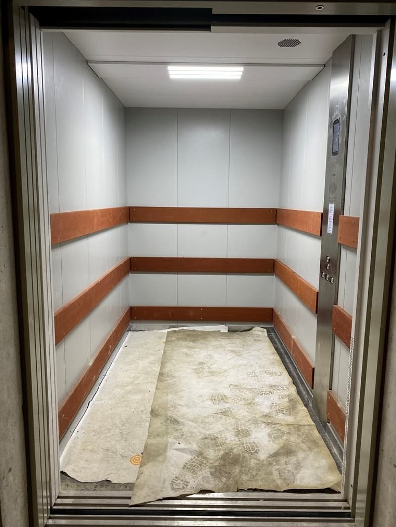 Locale deposito 46m2 (4)