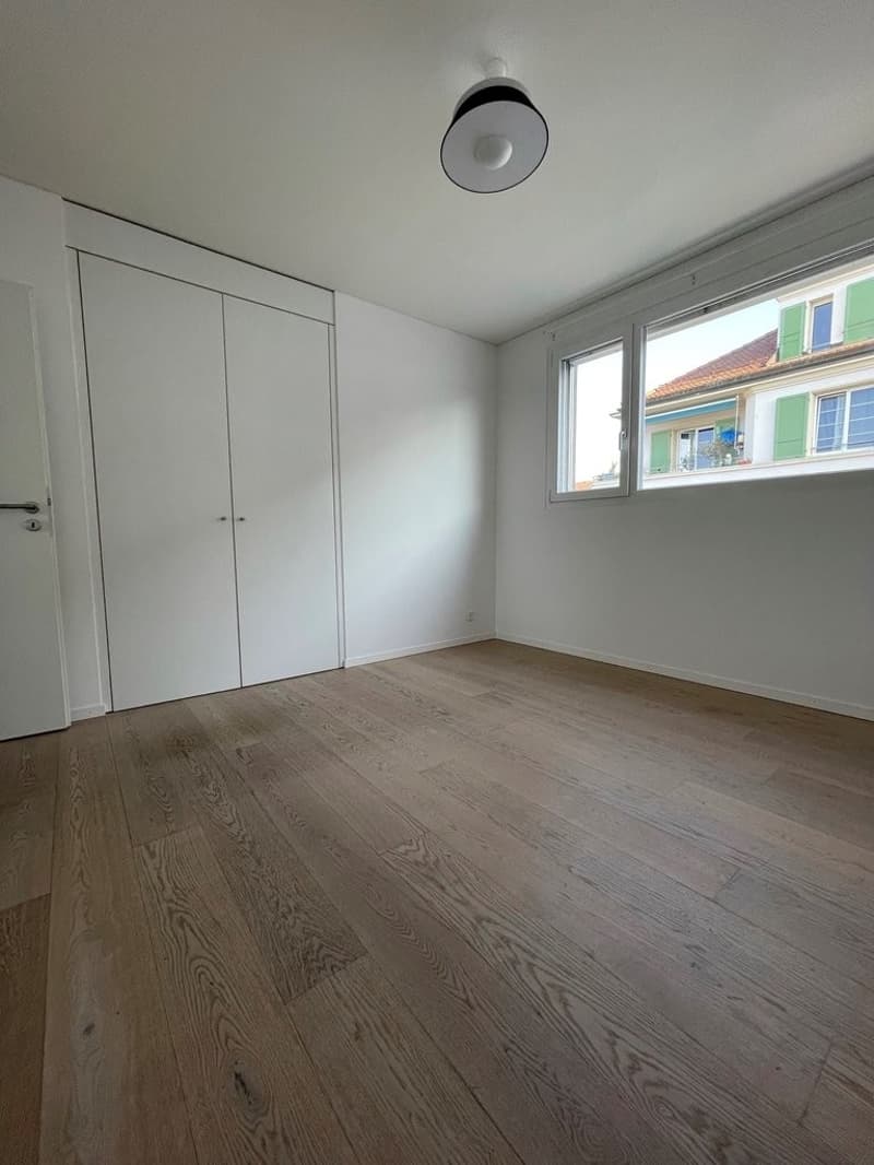 Schönes Dachgeschoss-Duplex mit Seeblick! (5)