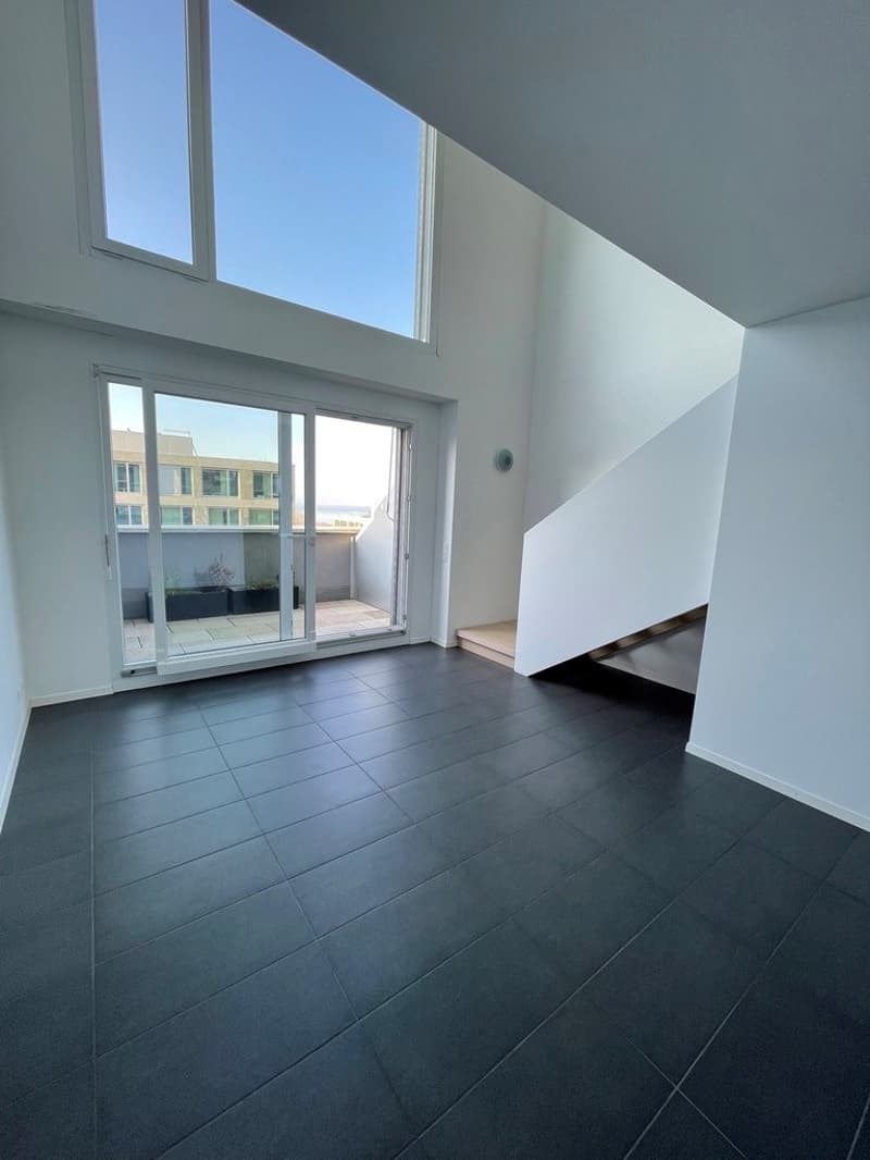Schönes Dachgeschoss-Duplex mit Seeblick! (3)