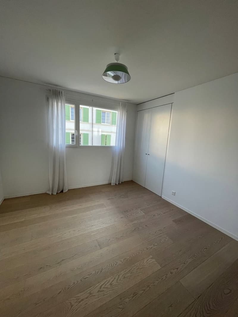 Schönes Dachgeschoss-Duplex mit Seeblick! (6)