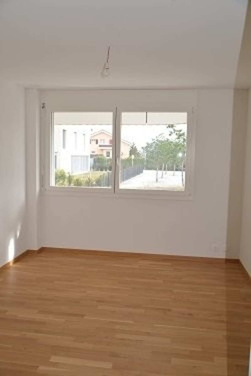 Magnifico 3.5 locali in un quartiere residenziale (4)