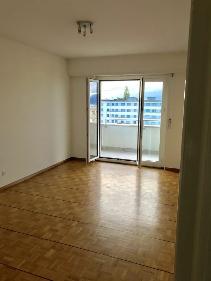 Schönes Apartment mit Seeblick - Nahe allen Annehmlichkeiten (2)