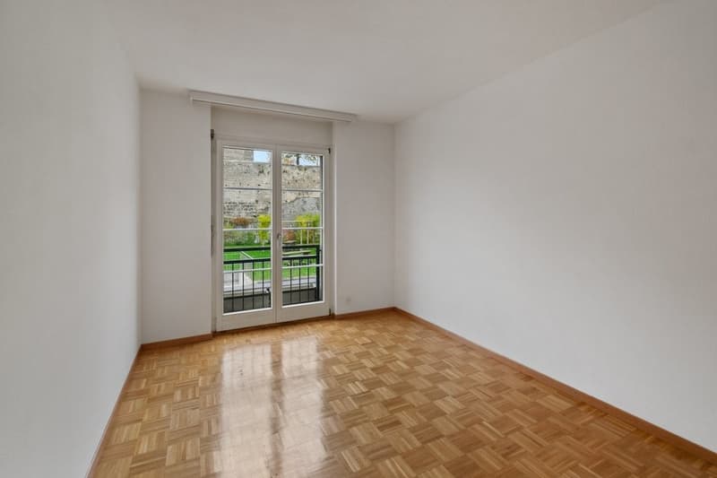 Joli appartement à proximité des commerces et des transports publics (3)