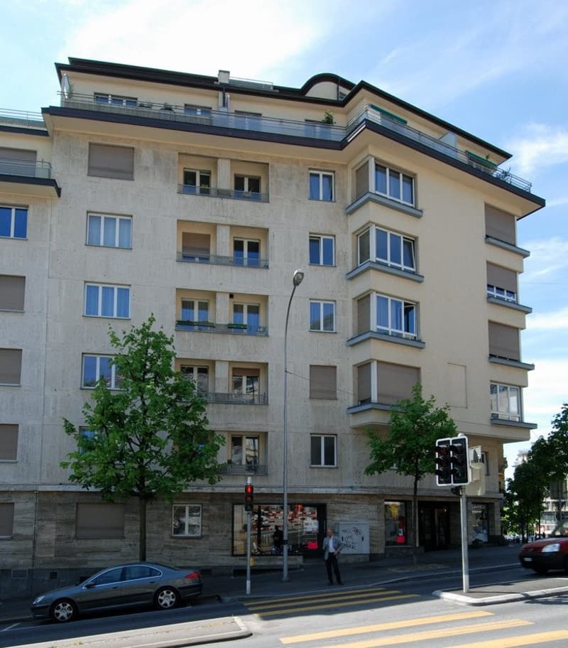 Deposito ideale situato nel cuore di Losanna (1)