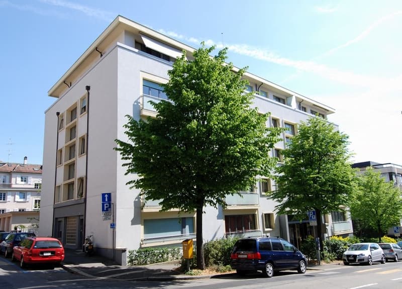 Magnifique studio avec balcon idéalement situé (1)