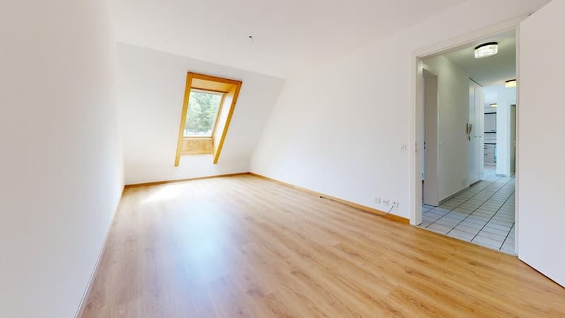 B0375010011-Grand-Rue-39-1350-Orbe-Living-Room.jpg