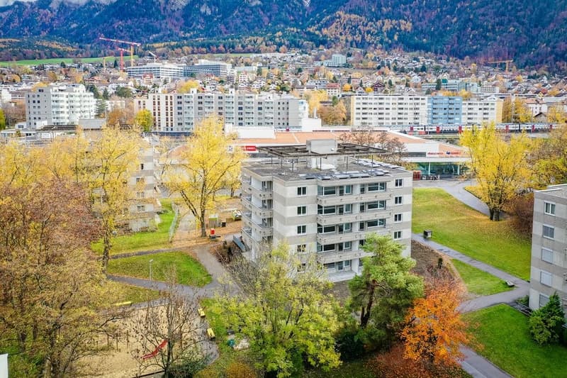Einstellplatz zu vermieten (2)