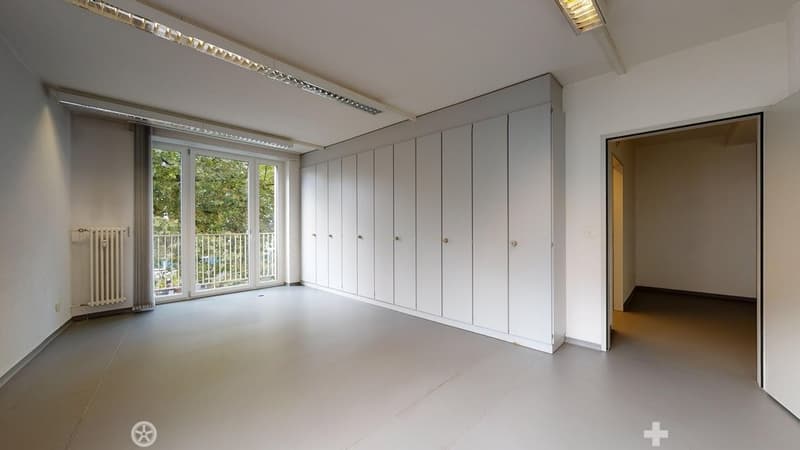 Livit-NL-BE-B0690010008-Burggasse-1-BielBienne-BielBienne-2502-08232022_203939.jpg