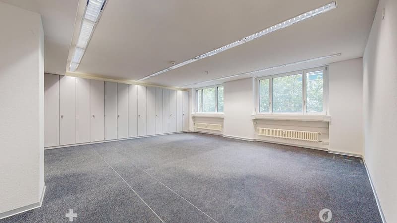 Gewerbeflaeche-in-Biel-Raum-2.jpg