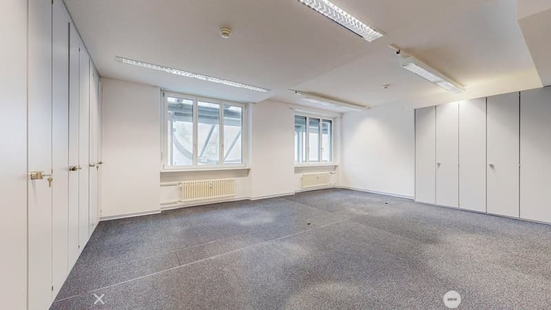 Gewerbeflaeche-in-Biel-Raum-3.jpg
