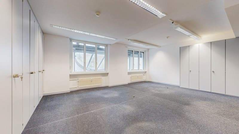 Gewerbeflaeche-in-Biel-Raum-3.jpg