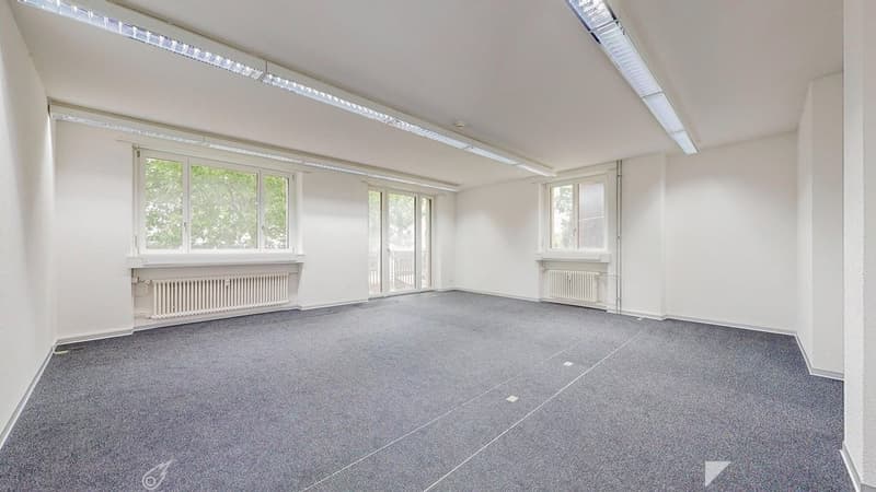 Gewerbeflaeche-in-Biel-Raum-1.jpg