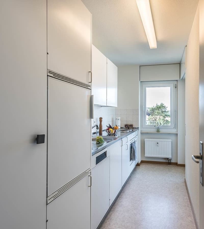 Great studio apartment with CHF 500 voucher for Brügg Center! (3)