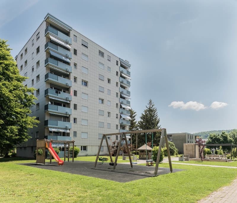 Great studio apartment with CHF 500 voucher for Brügg Center! (2)