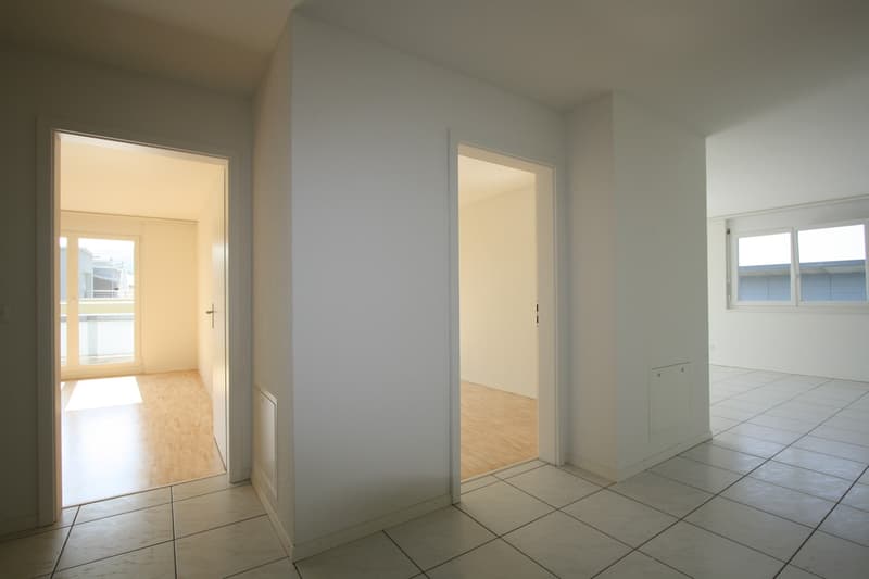 Apartment with garden seating area (4)