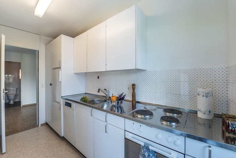 charmante Pendlerwohnung in Brügg (2)