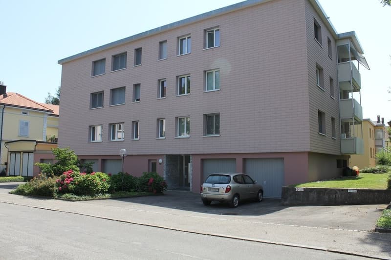 Helle Wohnung an schöner Lage! (12)