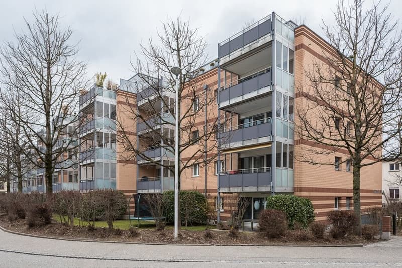 Perfekte Wohnung mitten in der Stadt! (1)