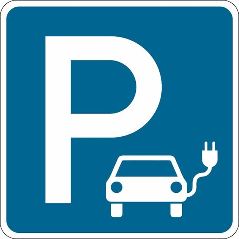 Elektro-Parkplatz (1)