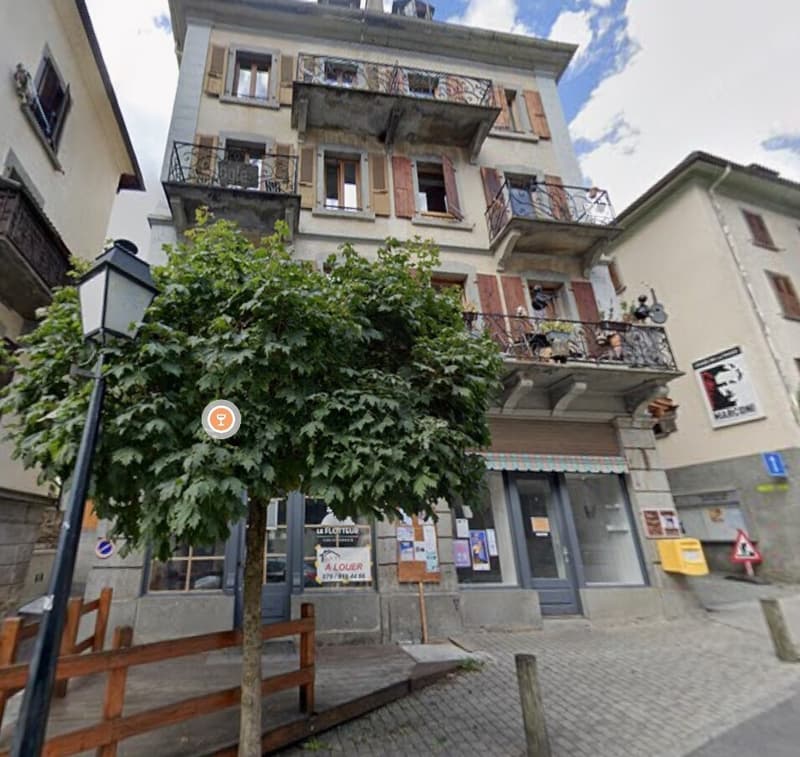 Rental property in the heart of Salvan (1)