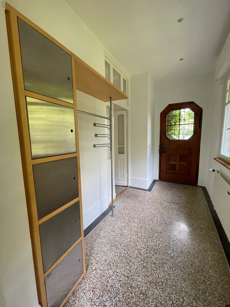 Appartamento in stile in un edificio antico con accesso al giardino (9)