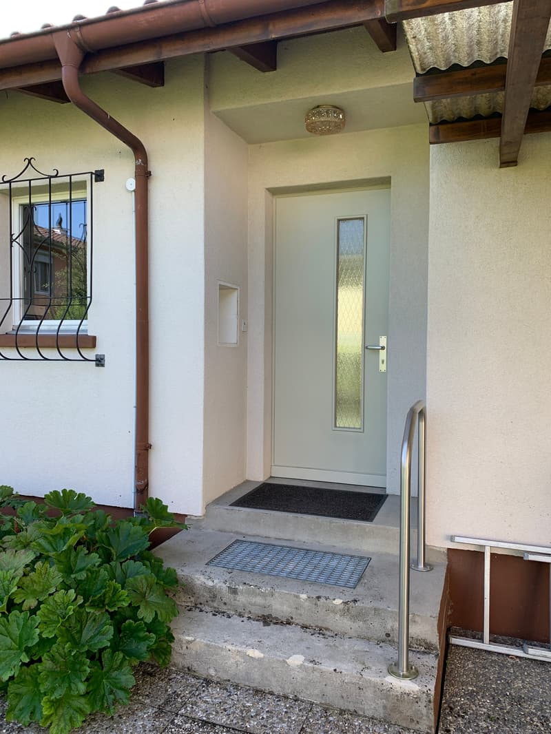 Einfamilienhaus zur Miete mit grossem Garten und Cheminée in Jegenstorf (15)
