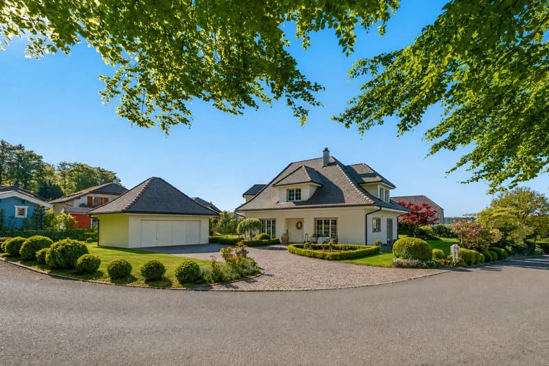 Stylish & exclusive 7.5 room country estate (3)