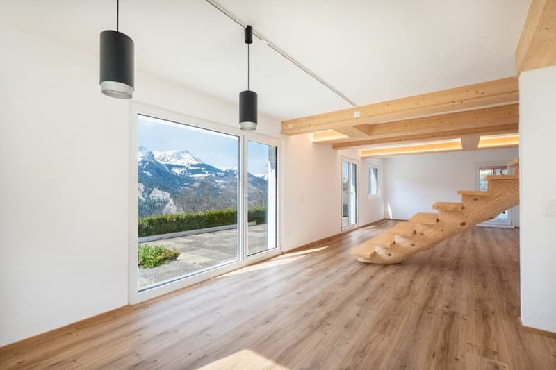 Vivre avec une vue dégagée. Appartement de 4,5 pièces rénové récemment près d'Arosa (4)