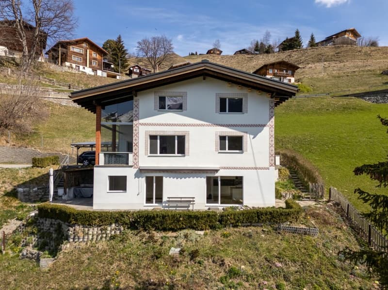 Vivre avec une vue dégagée. Appartement de 4,5 pièces rénové récemment près d'Arosa (15)