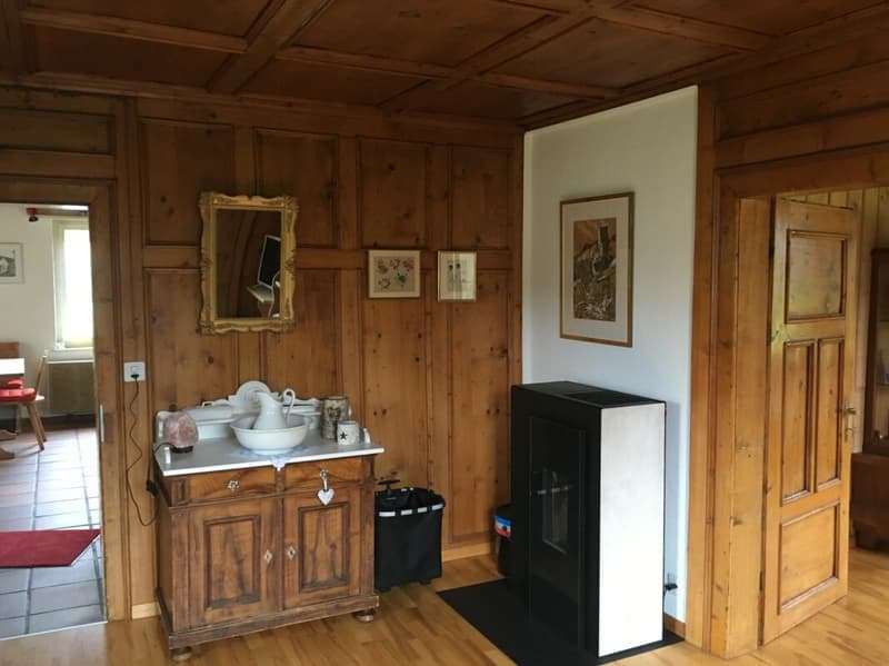 Appartamento 3.5 locali con vista mozzafiato a Cazis (3)