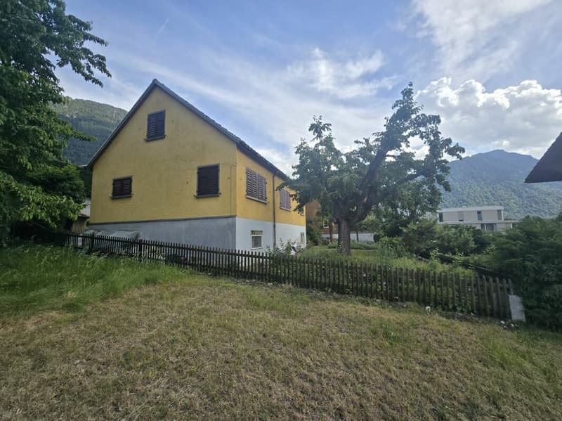 Parcelle de terrain à bâtir attractive dans un quartier résidentiel préféré (2)