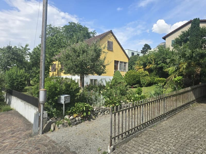Parcelle de terrain à bâtir attractive dans un quartier résidentiel préféré (1)