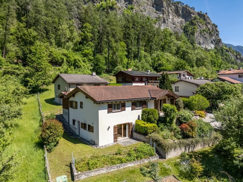 Charmante maison unifamiliale de 4,5 pièces (1)