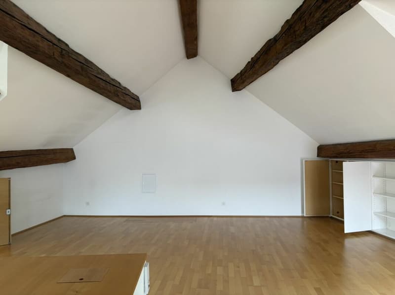 Chur: Charming 3.5-room maisonette apartment in the heart of the old town with balcony (2)