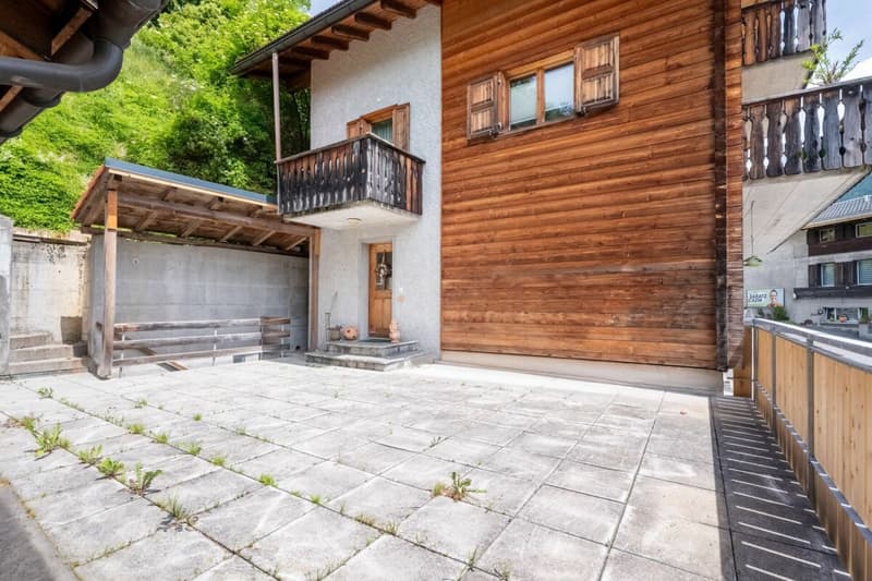 6.5-room single-family house with diverse possibilities (11)