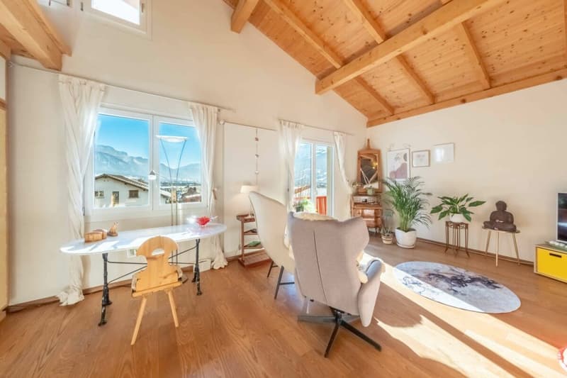 Einzigartiges 5.5- bis 6.5-Zimmer-Einfamilienhaus in Malans BEFRISTET (2)