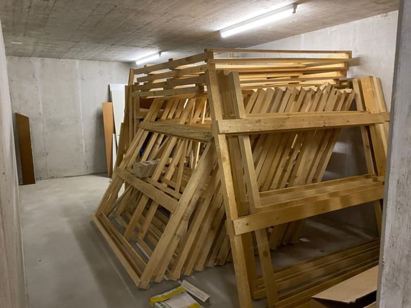 Storage room for rent (1)