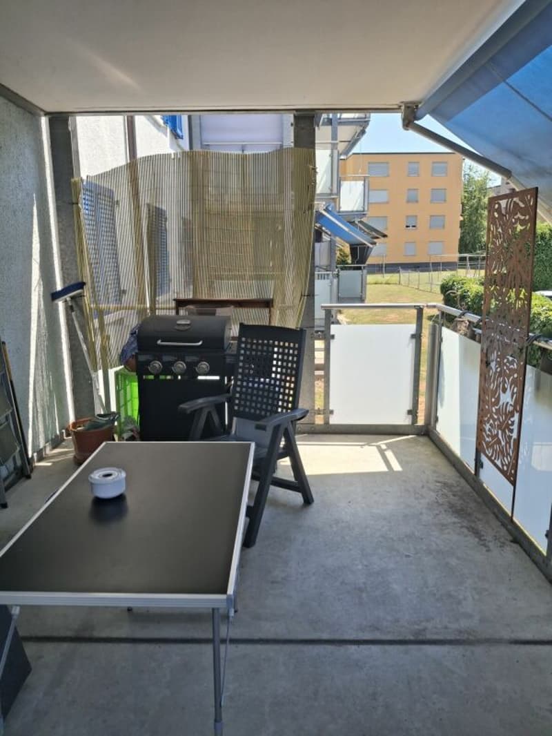 4-room apartment, with large balcony (12)