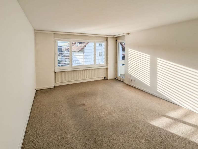 4.5-Zimmer-Wohnung mit Potenzial (2)
