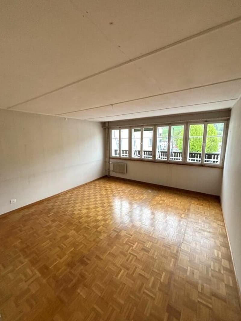 3.5-Zimmer Wohnung mit Wintergarten (8)