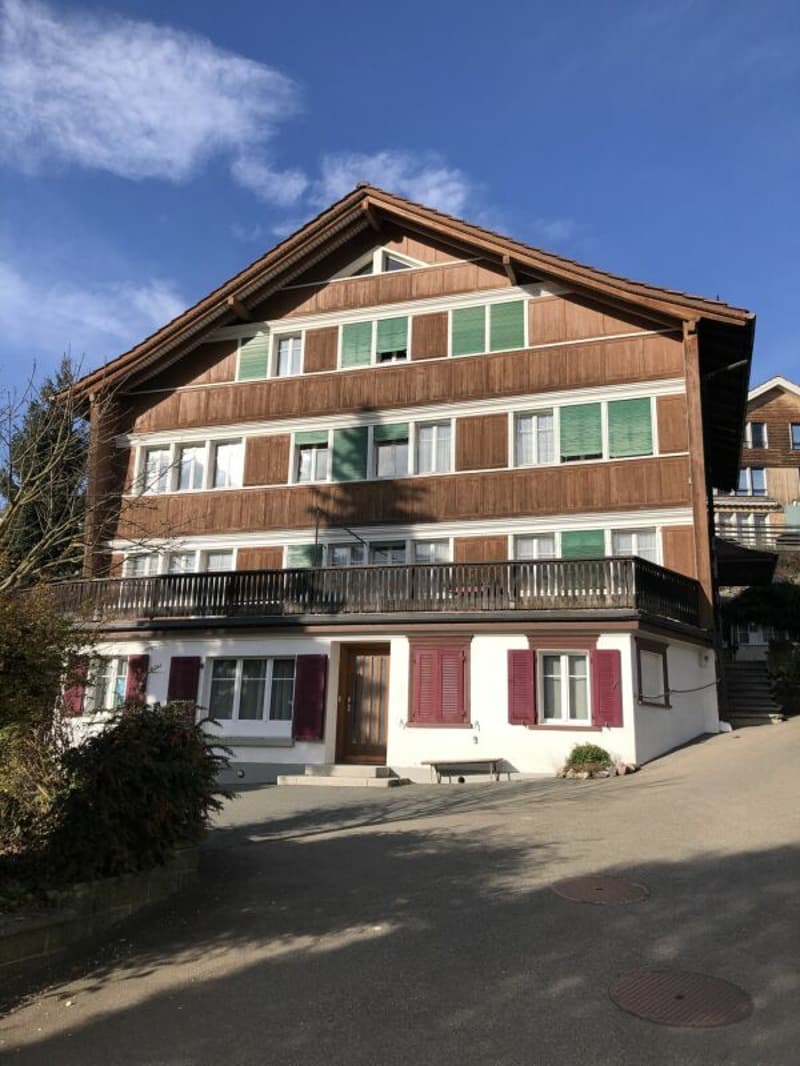 3.5-Zimmer Wohnung mit Wintergarten (1)