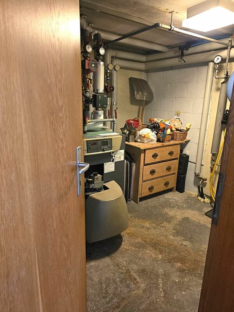 Grosszügige 4.5 Zimmer Wohnung (11)