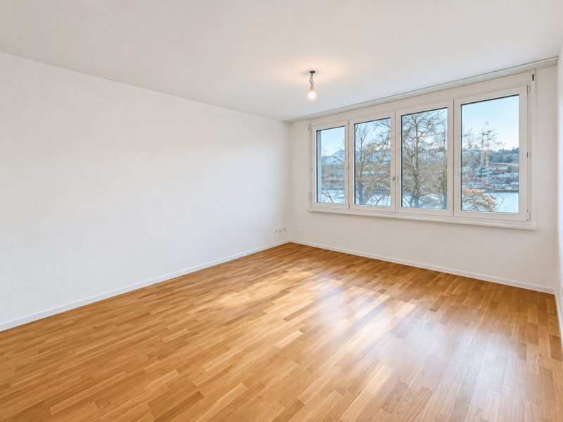 Helle und Grosszügige 4.5Zi-Wohnung (1)
