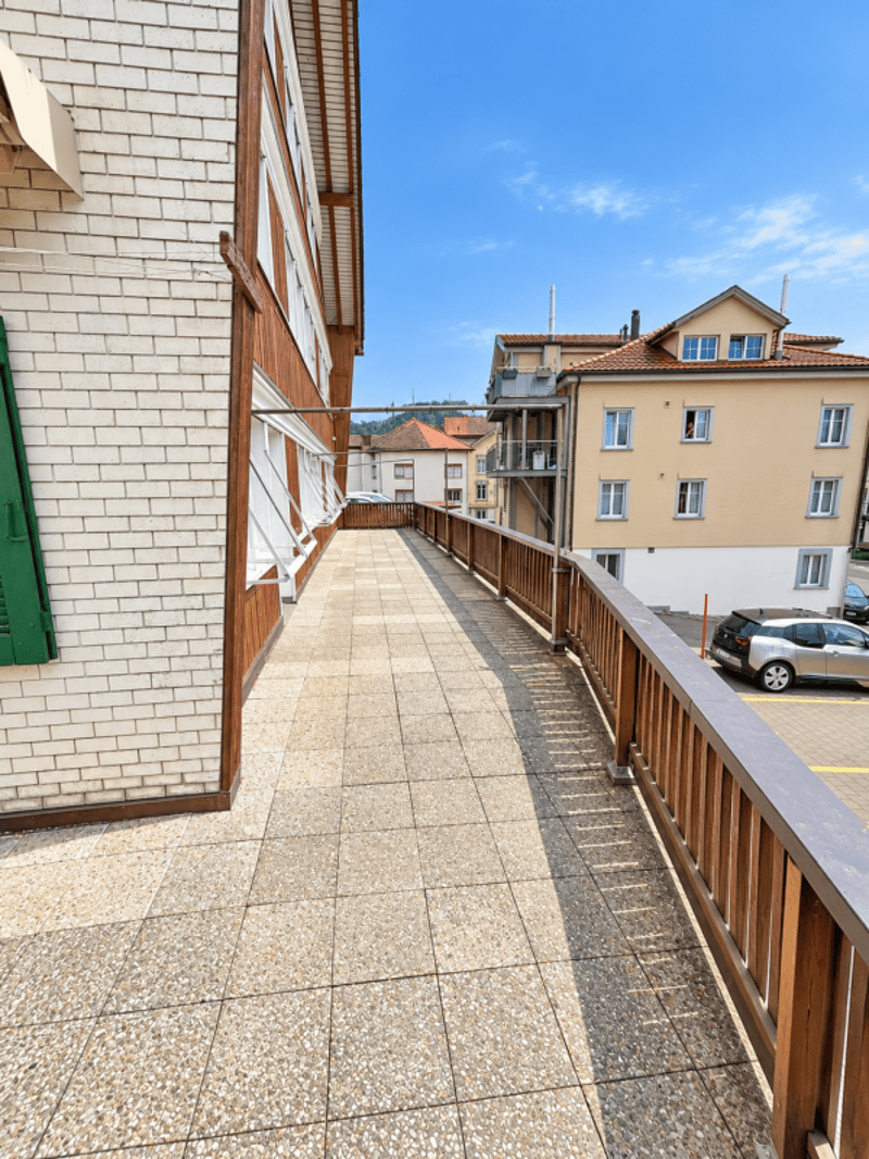 3.5-Zimmer Wohnung mit Wintergarten (11)