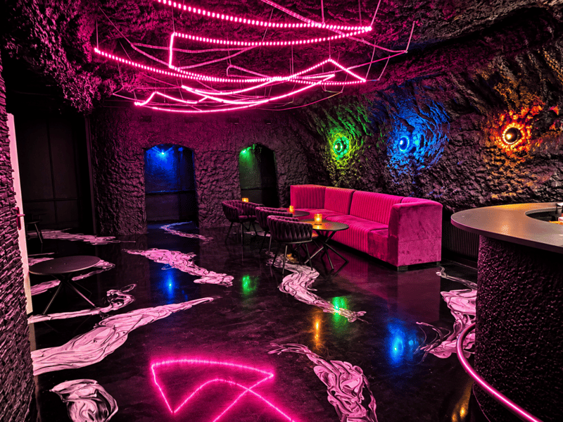 Bar / Clublokal / Shisha-Lounge zu vermieten (3)