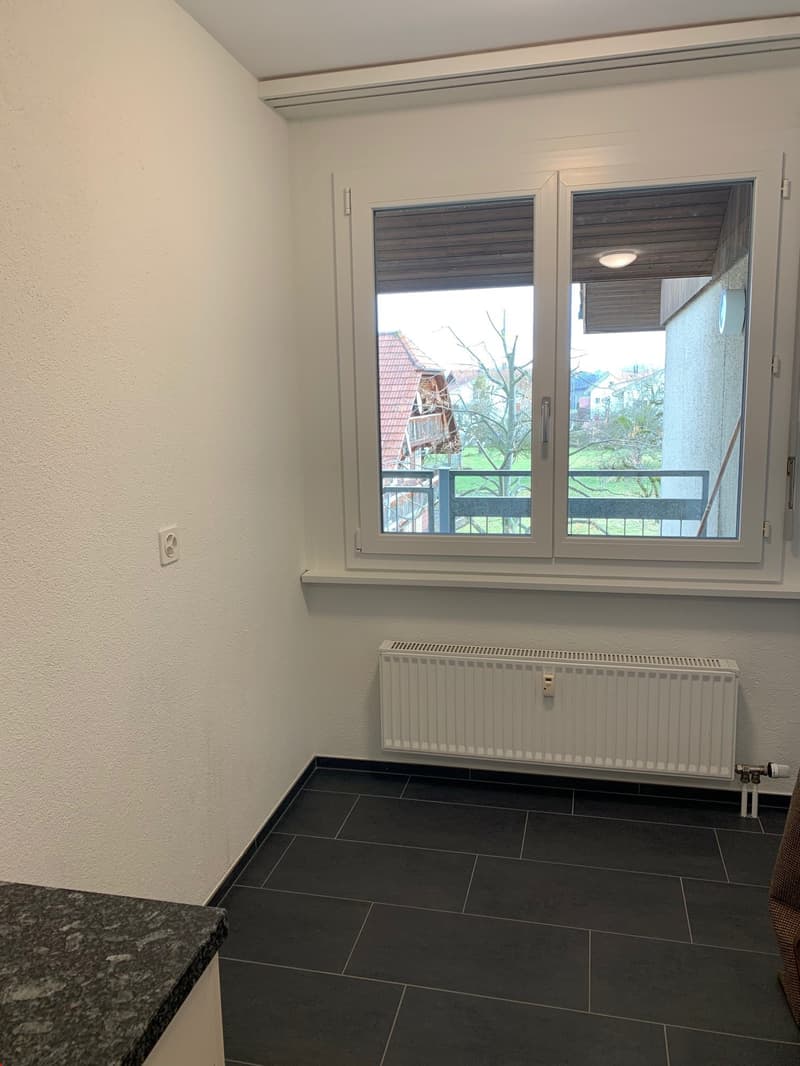 renovierte 7.5-Zimmermaisonettewohnung im schönen Riggisberg (2)