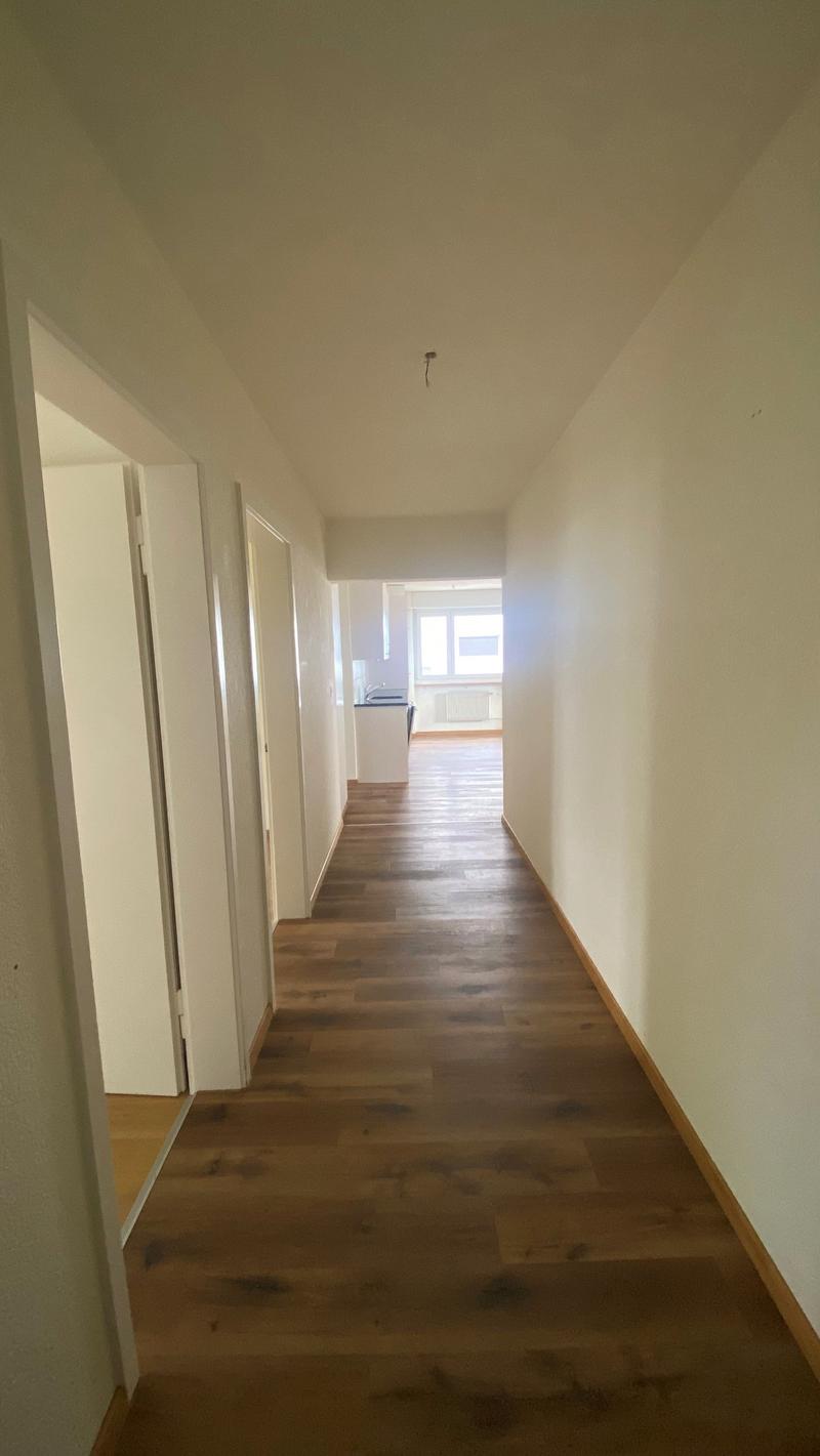 Appartement lumineux 4.5 pièces avec balcon à Moosseedorf – disponible à partir de septembre 2026 (9)