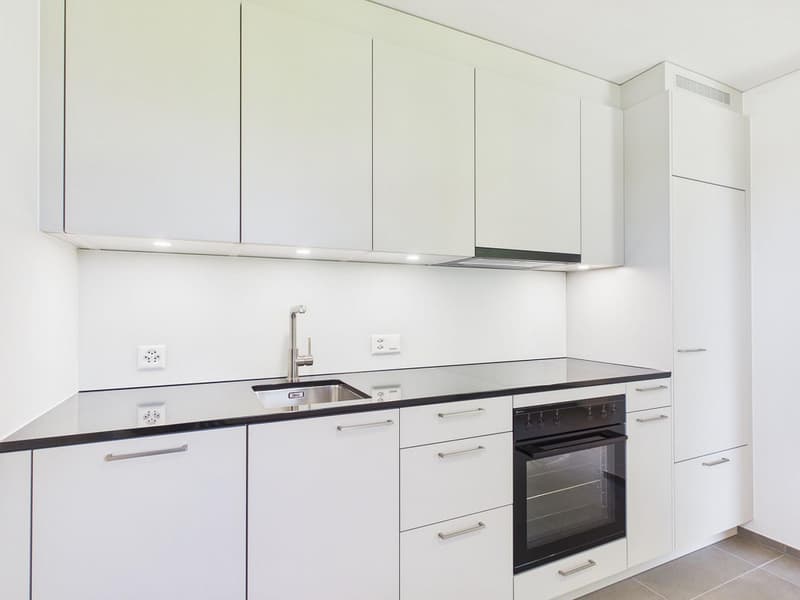 Appartamento di 2,5 locali frescamente ristrutturato con giardino idilliaco a Obstberg (8)