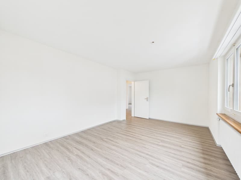 Geräumige 3.5-Zimmerwohnung in Hünibach (6)